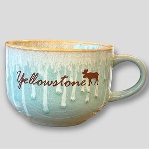 YELLOWSTONE Blue Green Drip Glaze Stoneware Moose Large Size Soup Mug.